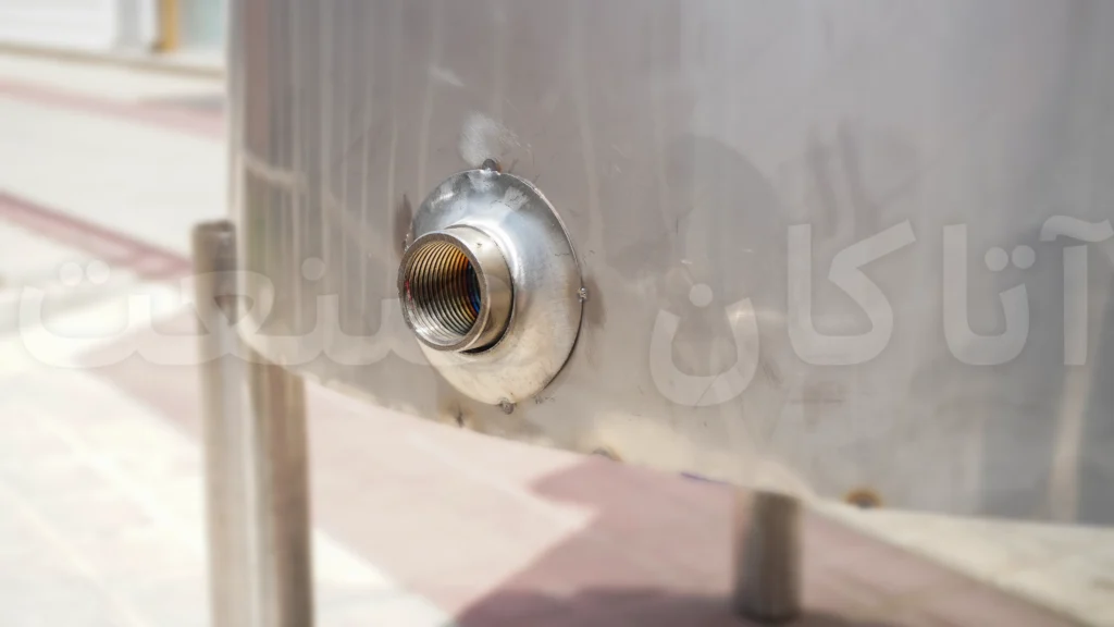 خروجی و ورودی پروسس تانک ۳۰۰