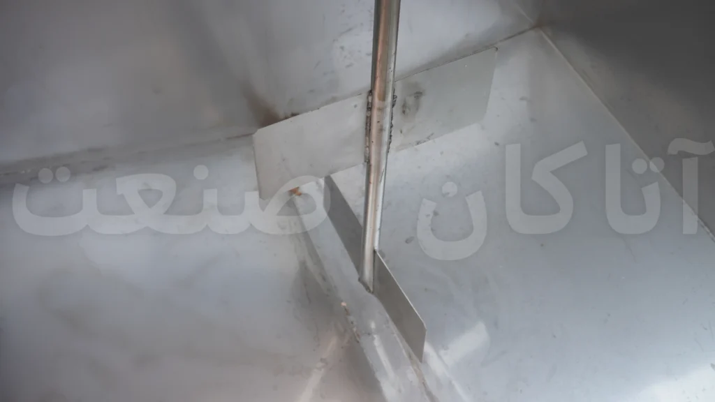 همزن دستگاه دستگاه شیر سردکن 500 لیتری