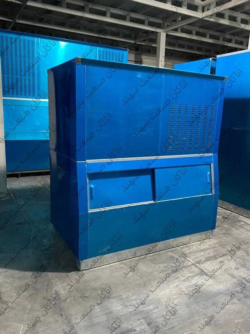 یخساز تمام اتوماتیک با ظرفیت تولید 45 کیلو یخ حبه ایی